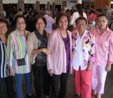 Women at lunch